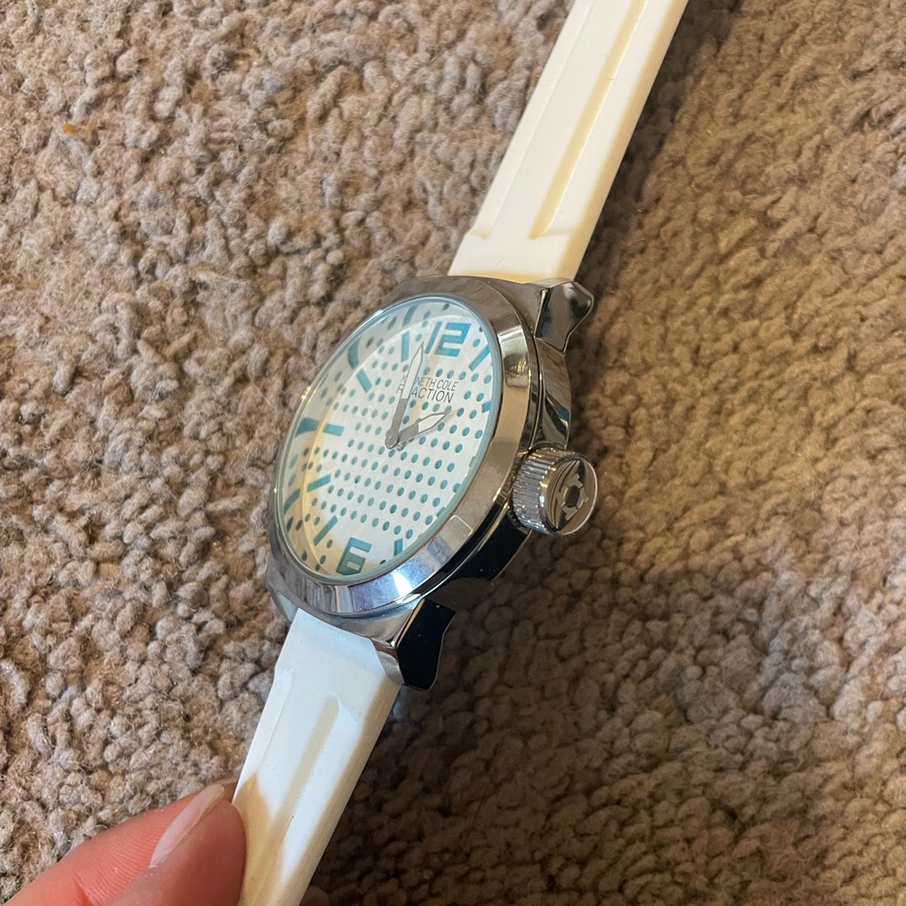Kenneth Cole reaction watch - Picture 2 of 3